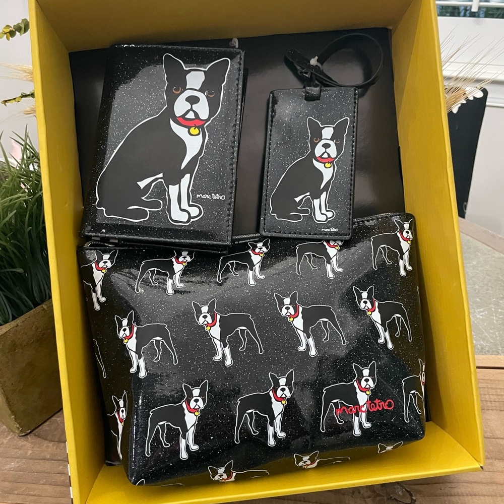 MARC TETRO FRENCHIE BULLDOG BLACK 3PC SET
NEW RELEASE FOR 2022